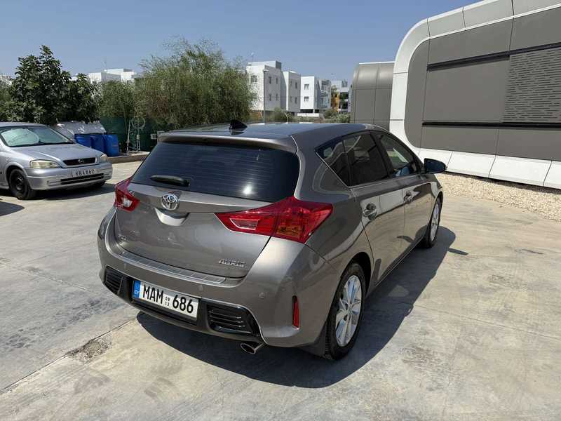 2013 Toyota Auris 1,6L 2013 Cyprus