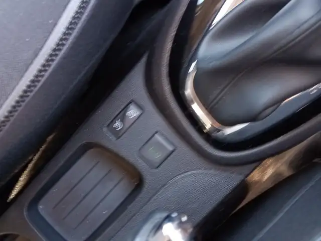 Renault Captur 1,5L 2018, Nicosia — Palaiometocho - 8