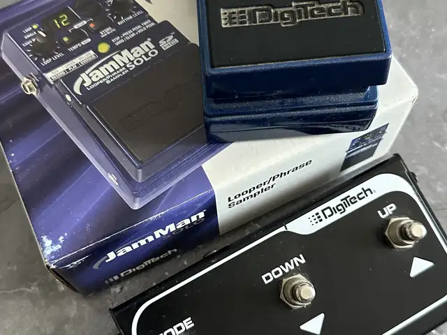 Digitech jamman solo with footswitch, Famagusta — Frenaros