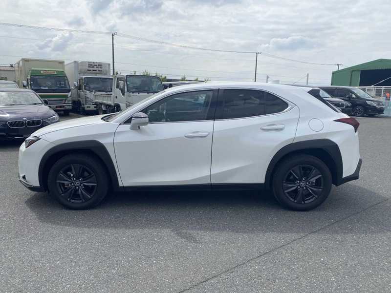 2025 Lexus UX 2,0L 2025 Cyprus