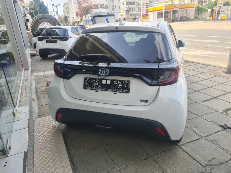 2022 Toyota Yaris 1,5L 2022 Cyprus