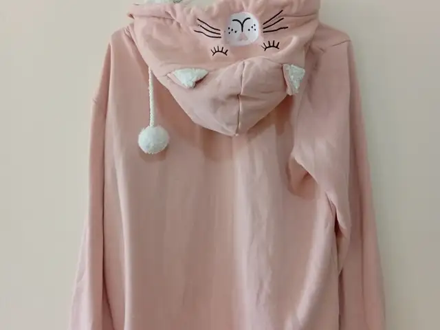Cat Hooded Sweatshirt, Limassol — Agios Athanasios