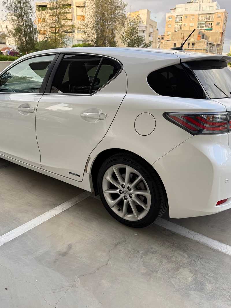 2011 Lexus CT 1,8L 2011 Cyprus