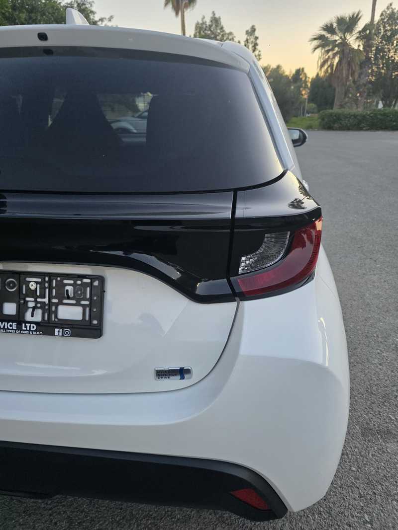 2022 Toyota Yaris 1,5L 2022 Cyprus