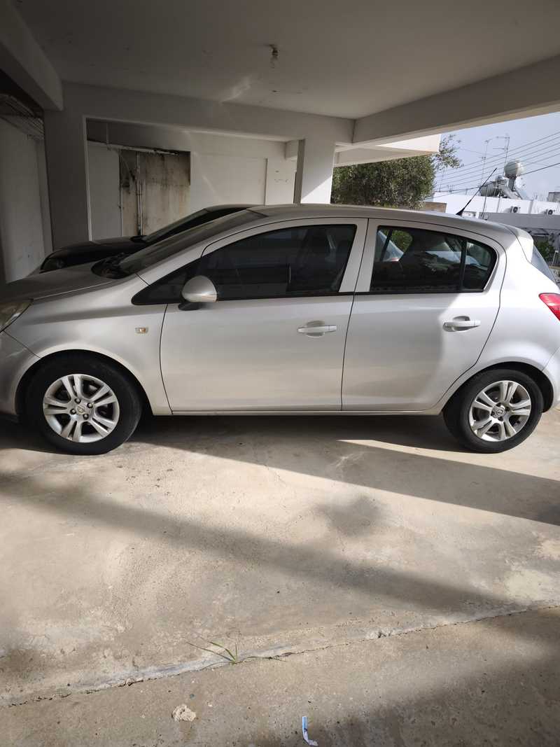 2008 Opel, Vauxhall Corsa 1,4L 2008 Cyprus