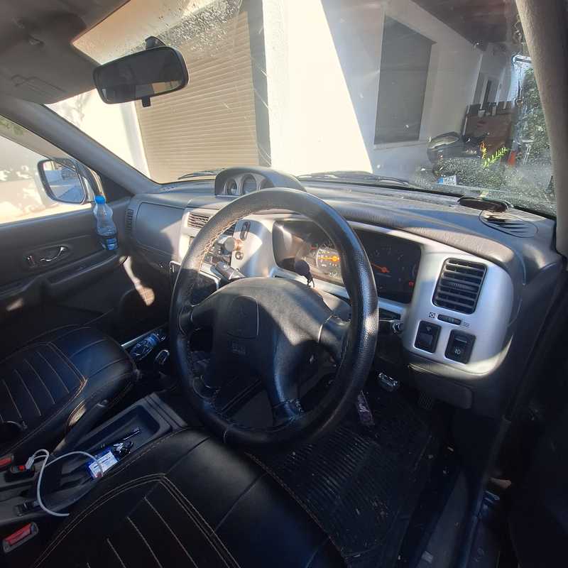 2004 Mitsubishi L200 2,5L 2004 Cyprus