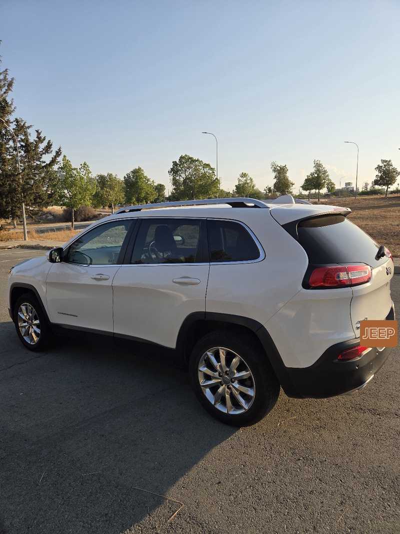2015 Jeep Cherokee 2,0L 2015 Cyprus