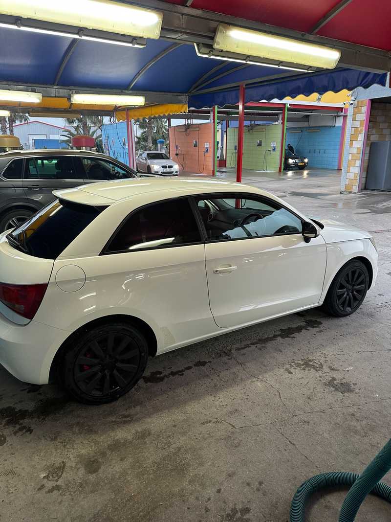 2013 Audi A1 1,4L 2013 Cyprus