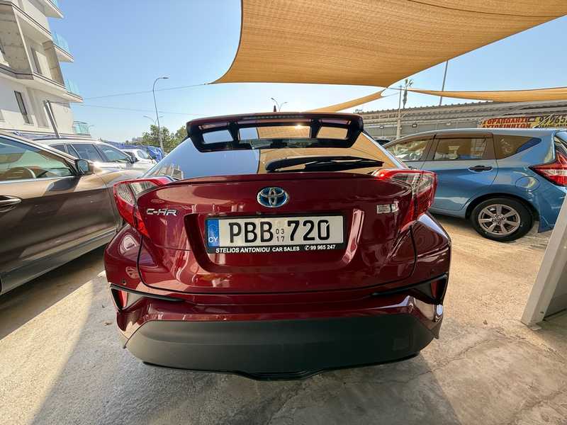 2017 Toyota C-HR 1,8L 2017 Cyprus