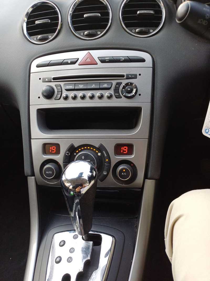2013 Peugeot 308 1,6L 2013 Cyprus