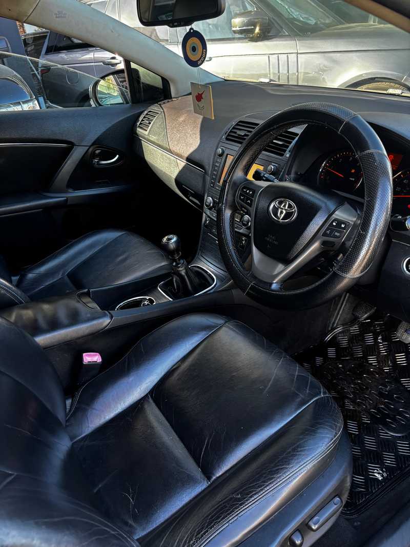 2010 Toyota Avensis 2,0L 2010 Cyprus