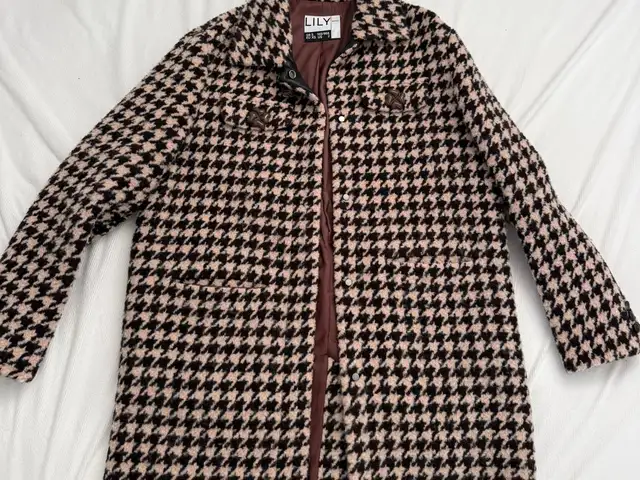 Coat, Επαρχία Λάρνακας — Λιβάδια Λάρνακας