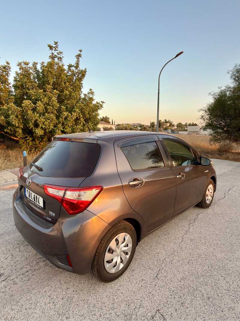 2017 Toyota Vitz 1,5L 2017 Cyprus