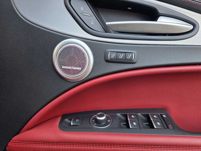 2021 Alfa Romeo Stelvio 2,2L 2021 Cyprus
