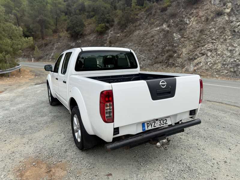 2014 Nissan Navara 2,5L 2014 Cyprus