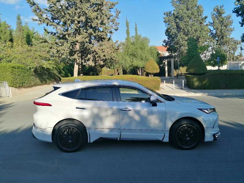 2021 Toyota Harrier 2,5L 2021 Cyprus