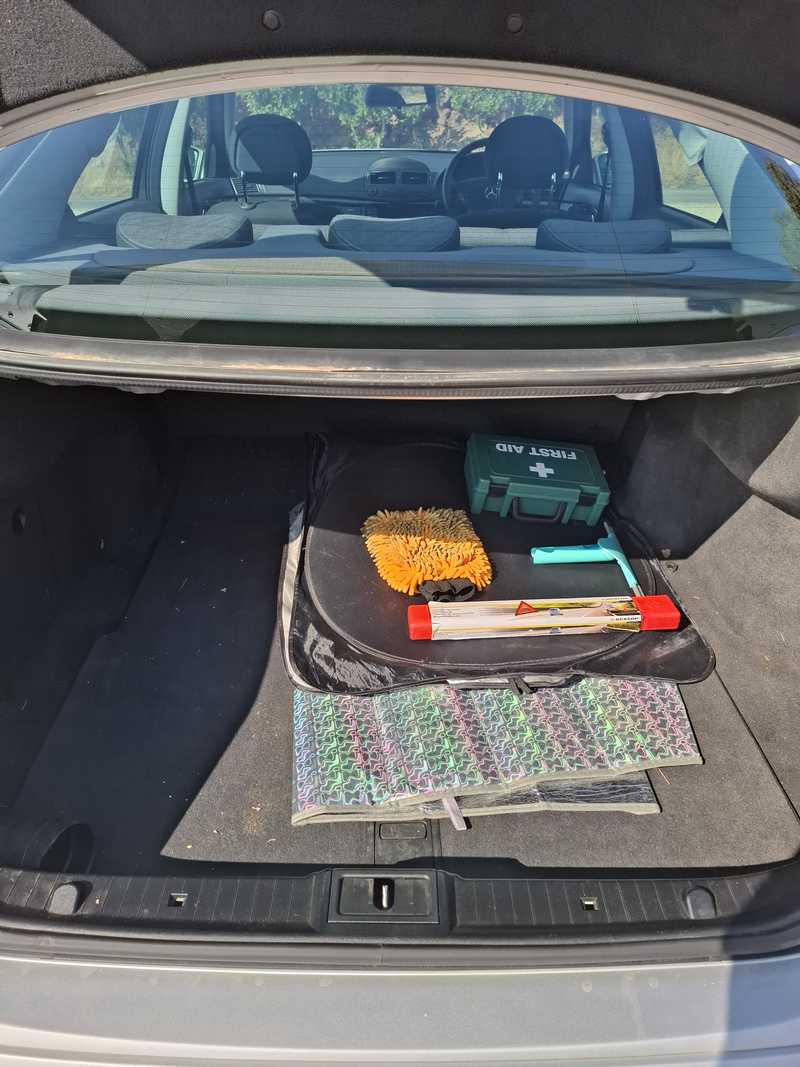 2002 Mercedes-Benz E-Class 2,6L 2002 Cyprus