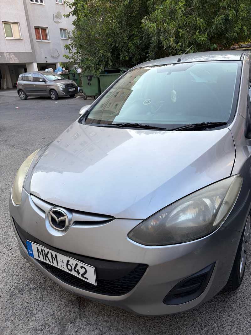 Mazda Demio 1,4L 2012