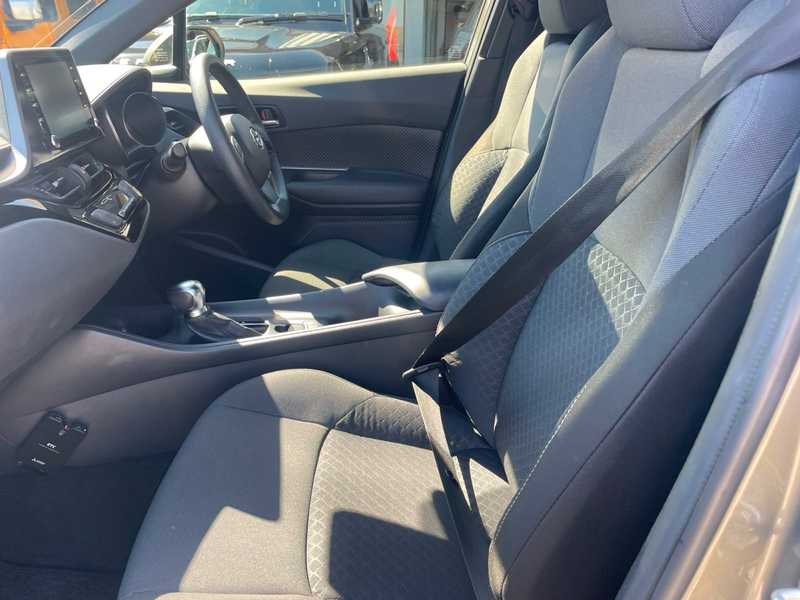 2022 Toyota C-HR 1,8L 2022 Cyprus