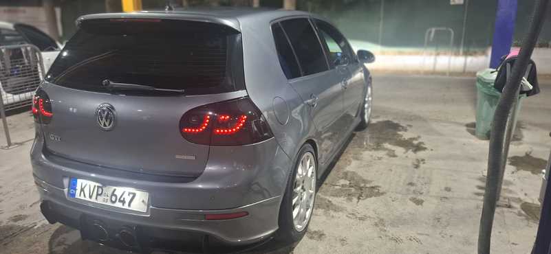 2009 Volkswagen Golf 2,0L 2009 Cyprus