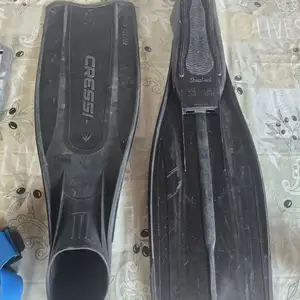Cressi fins like new, Nicosia — Agios Dometios - Agios Georgios