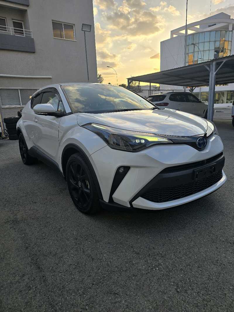 Toyota C-HR 1,8L 2023