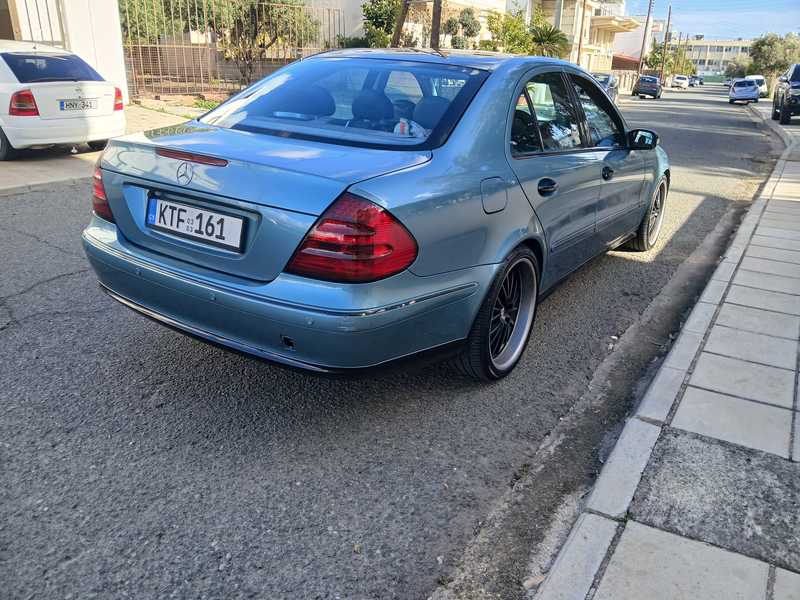 Mercedes-Benz E-Class 2,2L 2004