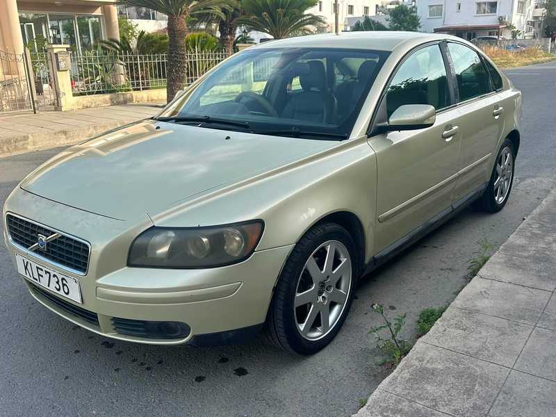 2005 Volvo S40 1,6L 2005 Cyprus