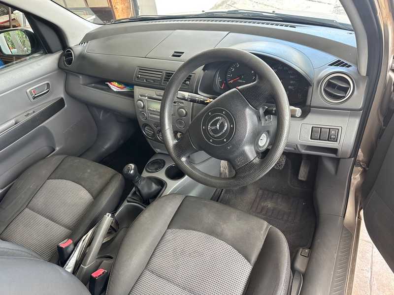 2006 Mazda Demio 1,5L 2006 Cyprus