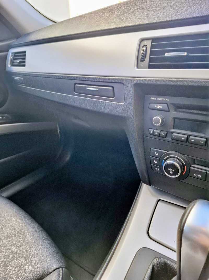 2011 BMW 3-Series 1,6L 2011 Cyprus