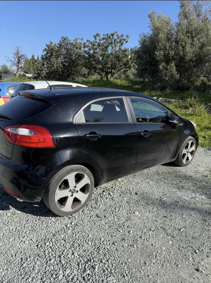 2013 KIA Rio 1,4L 2013 Cyprus