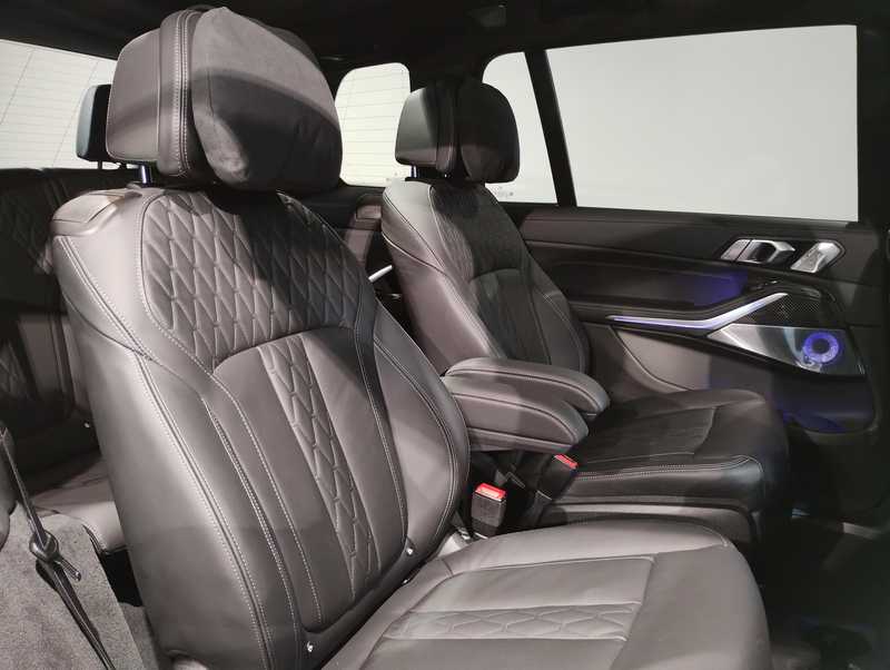 2023 BMW X7 4,4L 2023 Cyprus