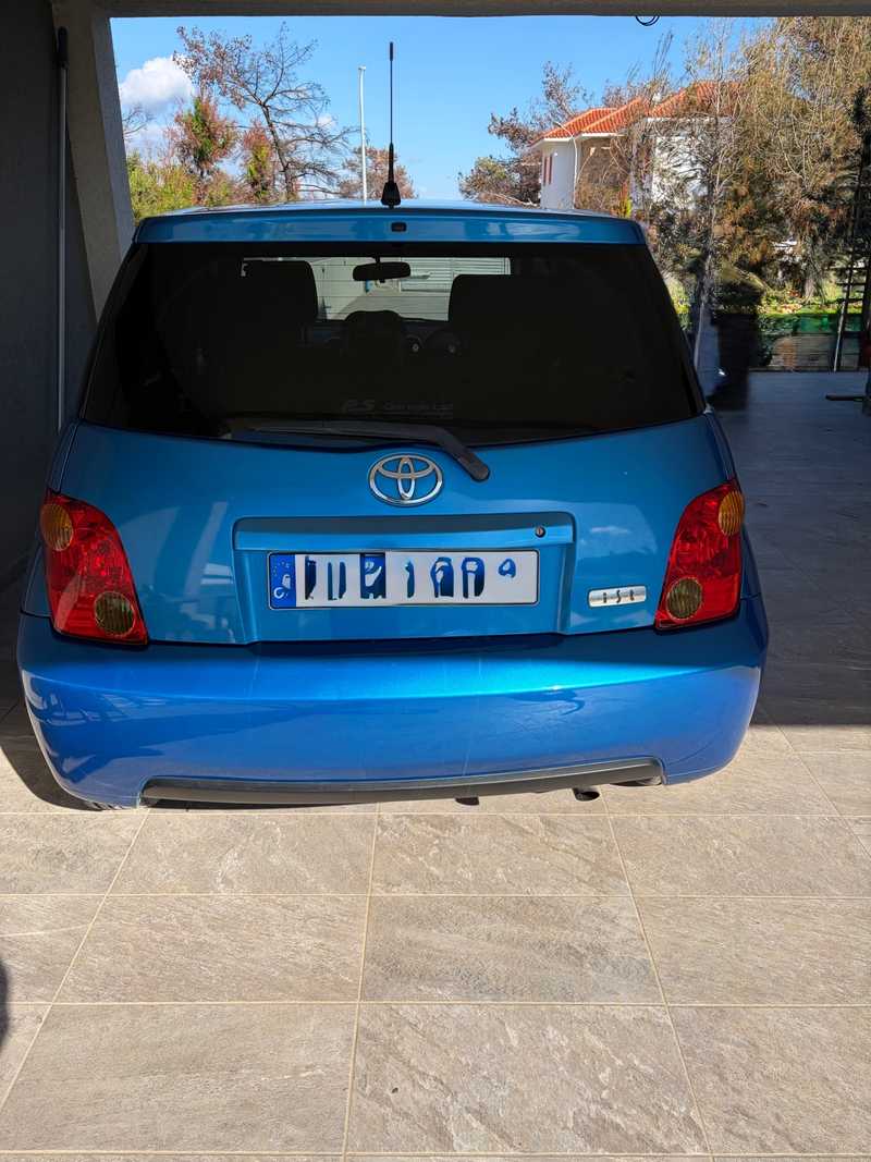 2002 Toyota Ist 1,2L 2002 Cyprus