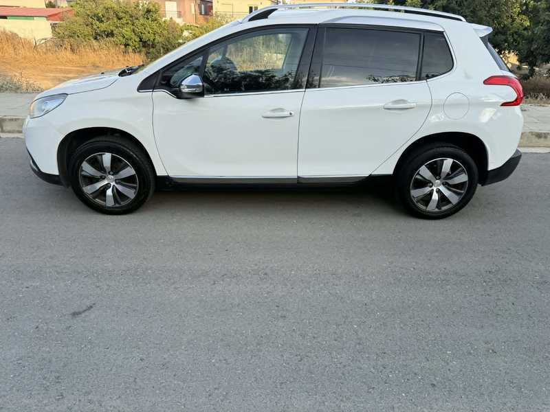 2015 Peugeot 2008 1,6L 2015 Cyprus