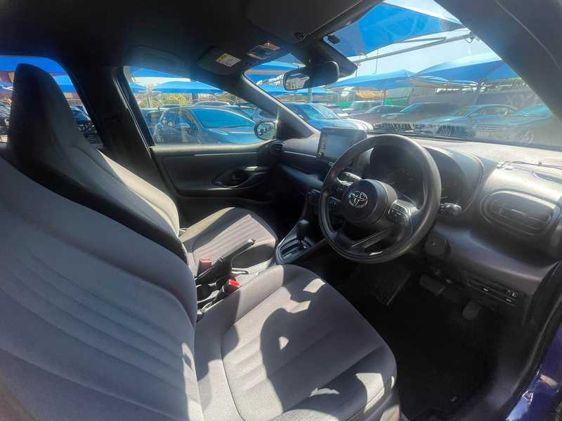 2022 Toyota Yaris 1,5L 2022 Cyprus