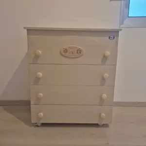 Baby changing table with drawers, Επαρχία Λευκωσίας — Στρόβολος - Ακρόπολη