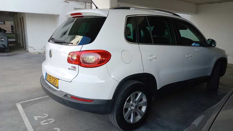 2010 Volkswagen Tiguan 8,0L 2010 Cyprus