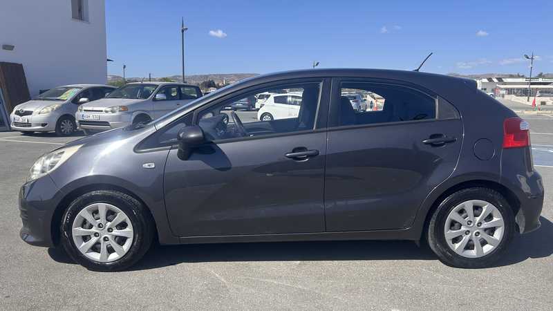 2015 KIA Rio 1,4L 2015 Cyprus