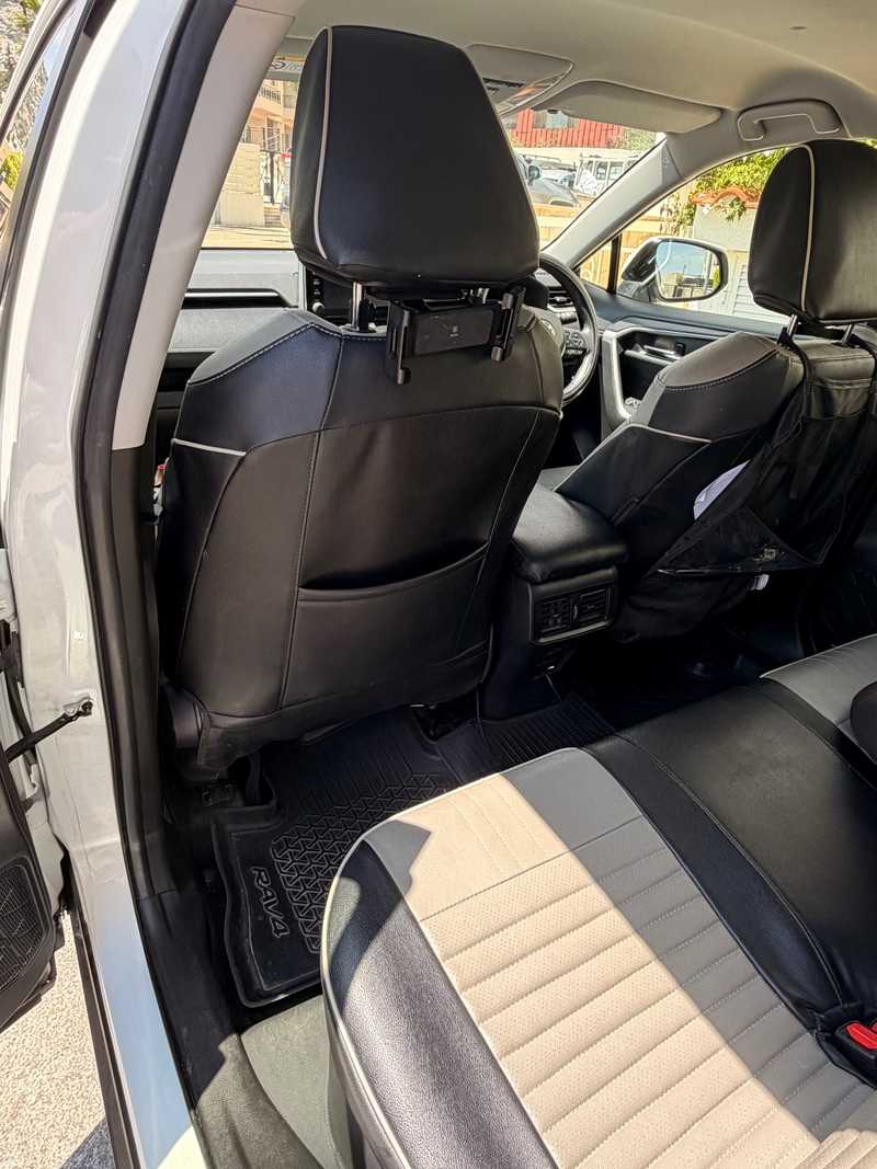 2021 Toyota RAV4 2,5L 2021 Cyprus