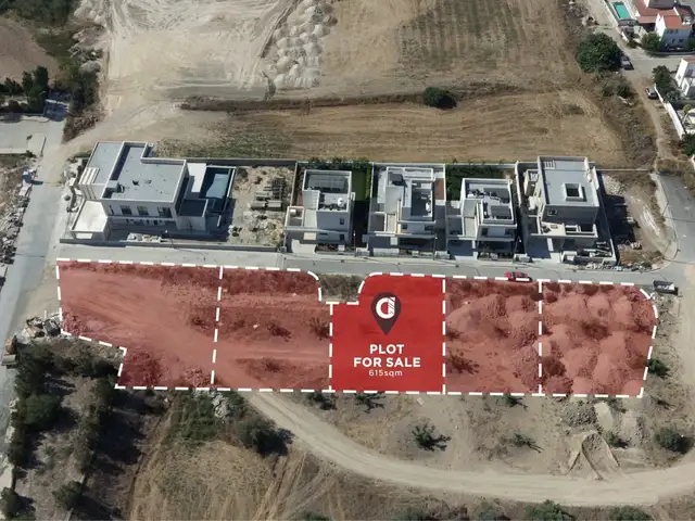 Residential Plot 615 m², Larnaca — Dekeleia