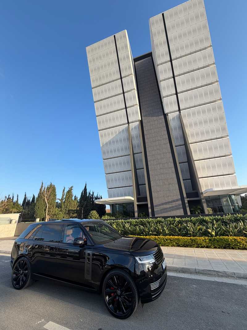 2025 Land Rover Range Rover 4,4L 2025 Cyprus