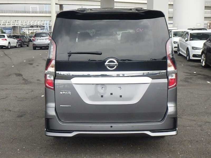 2022 Nissan Serena 2,0L 2022 Cyprus