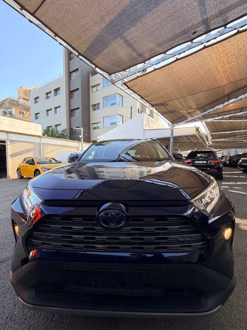 Toyota RAV4 2,5L 2021