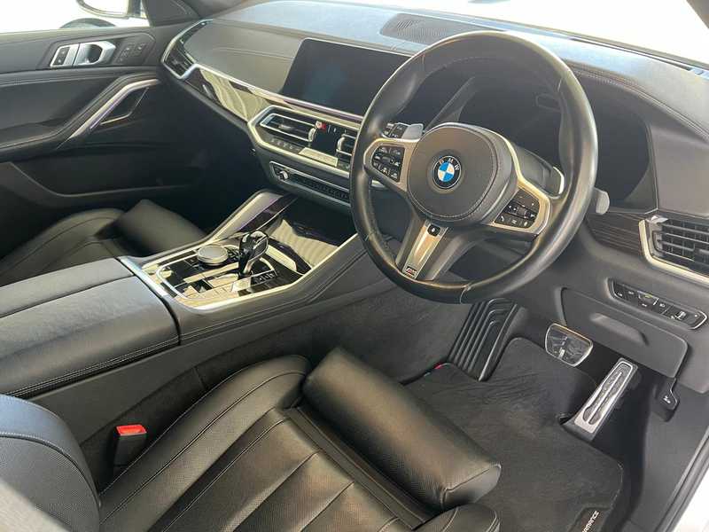 2022 BMW X6 3,0L 2022 Cyprus