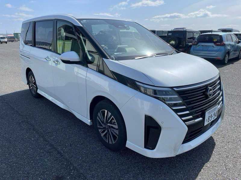 2025 Nissan Serena 2,0L 2025 Cyprus