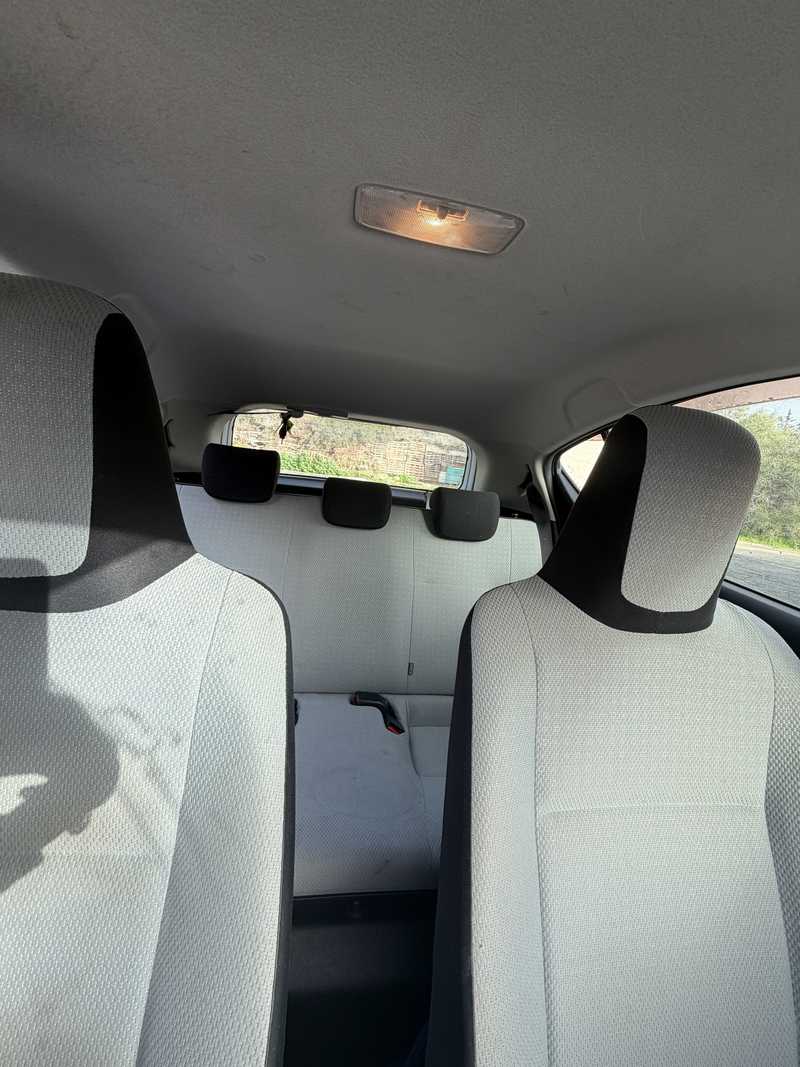 2015 Toyota Aqua 1,5L 2015 Cyprus