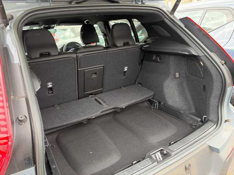 2022 Volvo XC40 2,0L 2022 Cyprus