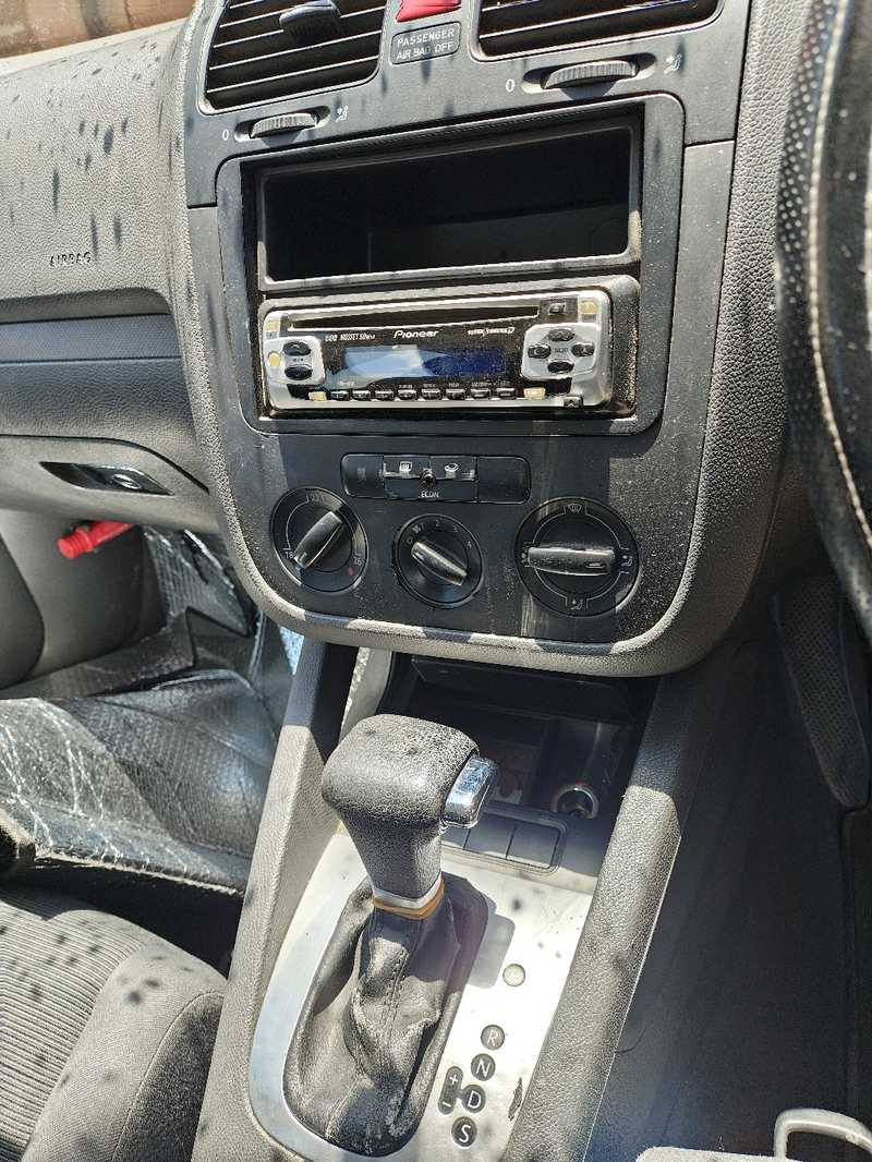 2004 Volkswagen Golf 1,6L 2004 Cyprus