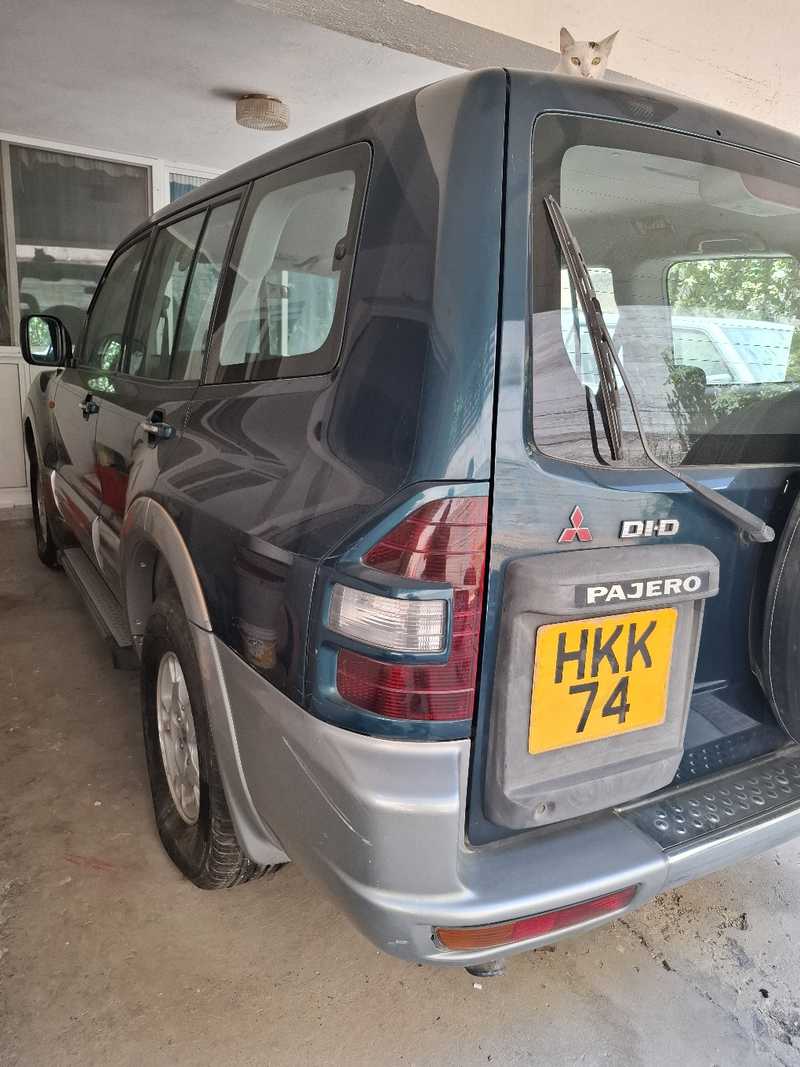 2000 Mitsubishi Pajero 3,2L 2000 Cyprus
