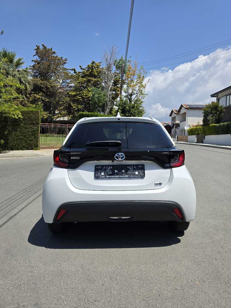 2022 Toyota Yaris 1,5L 2022 Cyprus